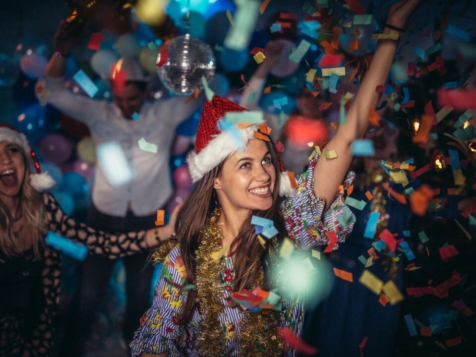 Confetti Cannon Hire Dubai UAE Rent Confetti Machine Blaster